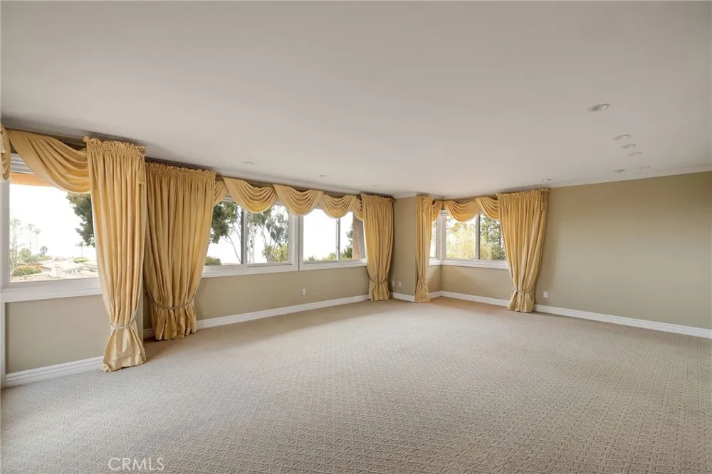 1432 Via Coronel Palos Verdes Estates, CA 90274
