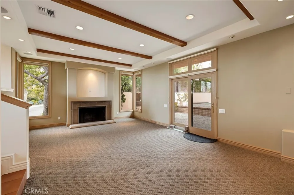 1432 Via Coronel Palos Verdes Estates, CA 90274
