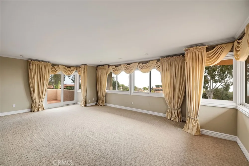 1432 Via Coronel Palos Verdes Estates, CA 90274