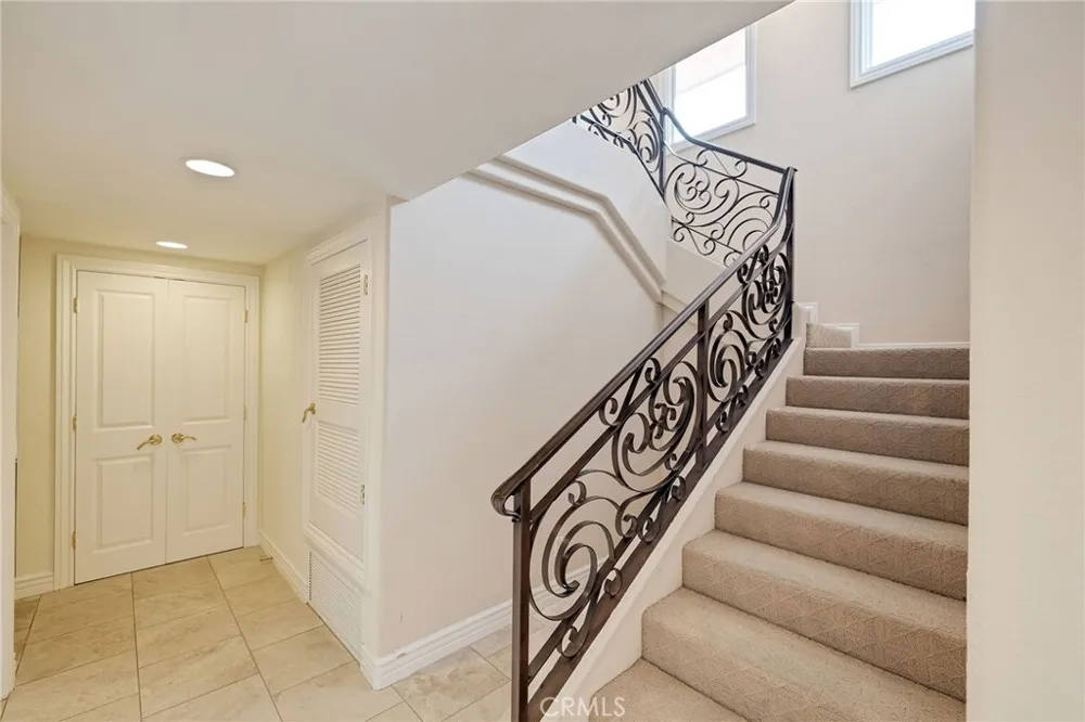 1432 Via Coronel Palos Verdes Estates, CA 90274