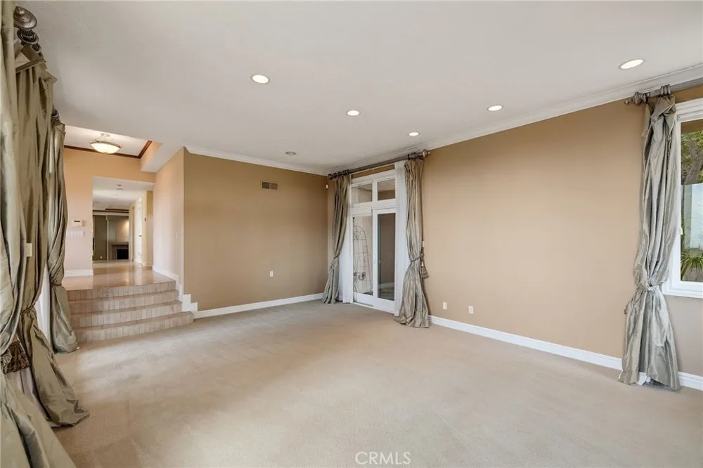 1432 Via Coronel Palos Verdes Estates, CA 90274