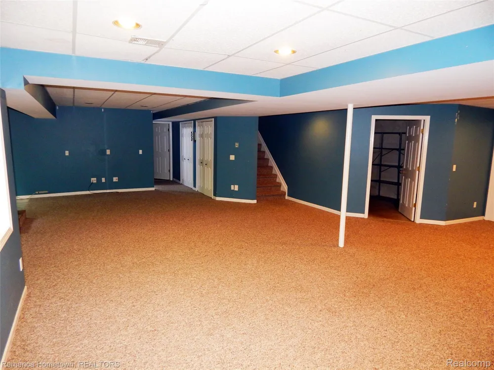 11975 Cody Creek Court South Lyon City, MI 48178