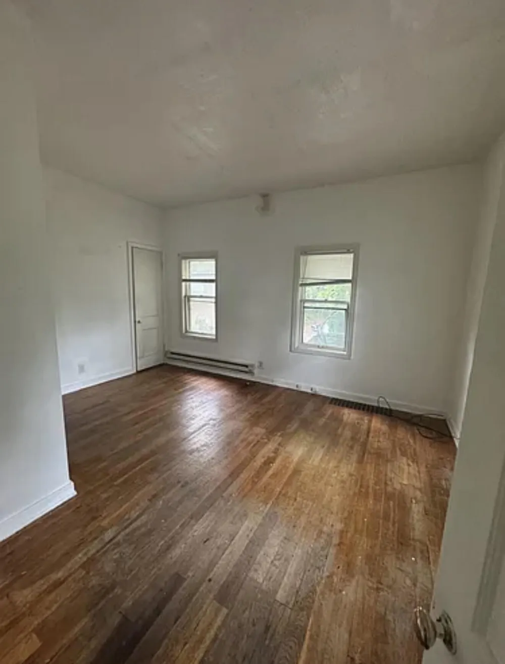 411 Mitchell Place Kalamazoo City, MI 49007