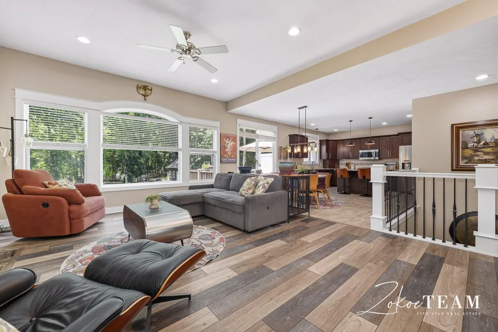 143 Maynard Avenue SW Walker City, MI 49534