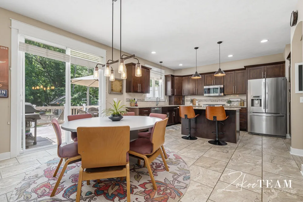 143 Maynard Avenue SW Walker City, MI 49534