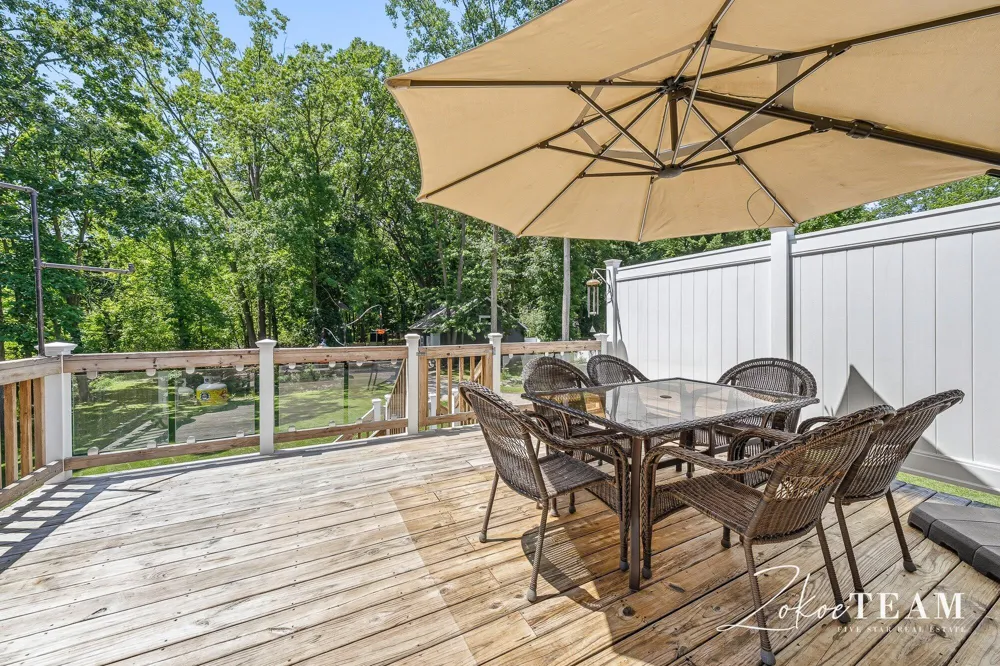 143 Maynard Avenue SW Walker City, MI 49534