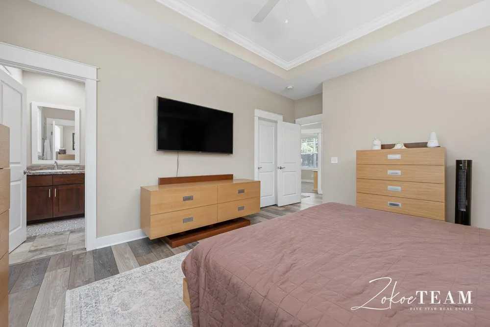 143 Maynard Avenue SW Walker City, MI 49534