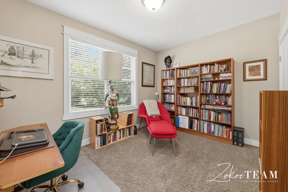 143 Maynard Avenue SW Walker City, MI 49534