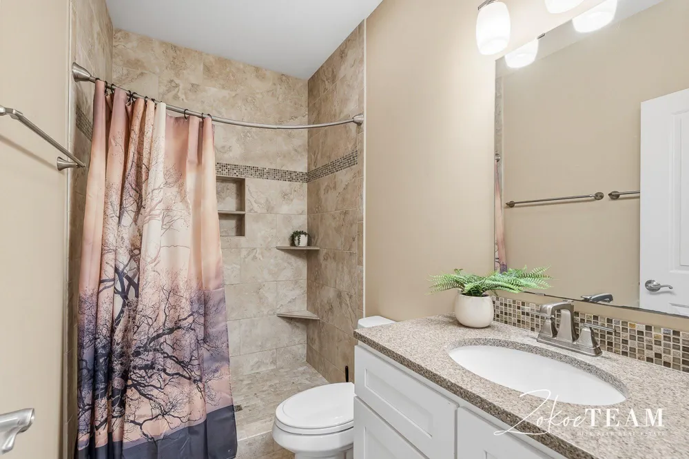 143 Maynard Avenue SW Walker City, MI 49534