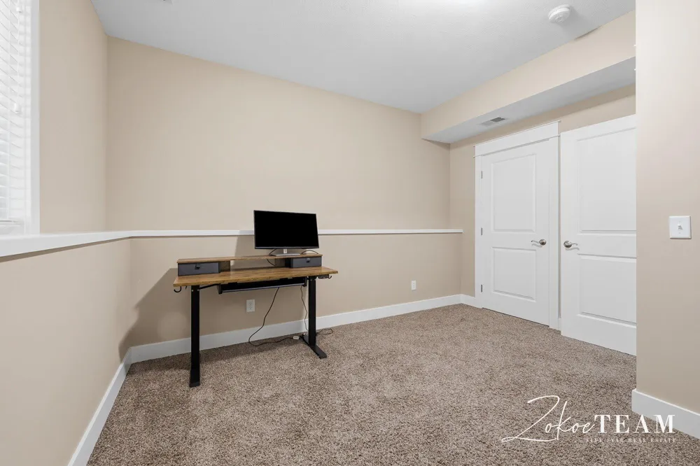 143 Maynard Avenue SW Walker City, MI 49534