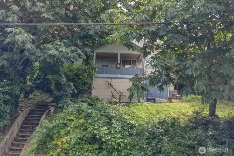 500 Mill Avenue S