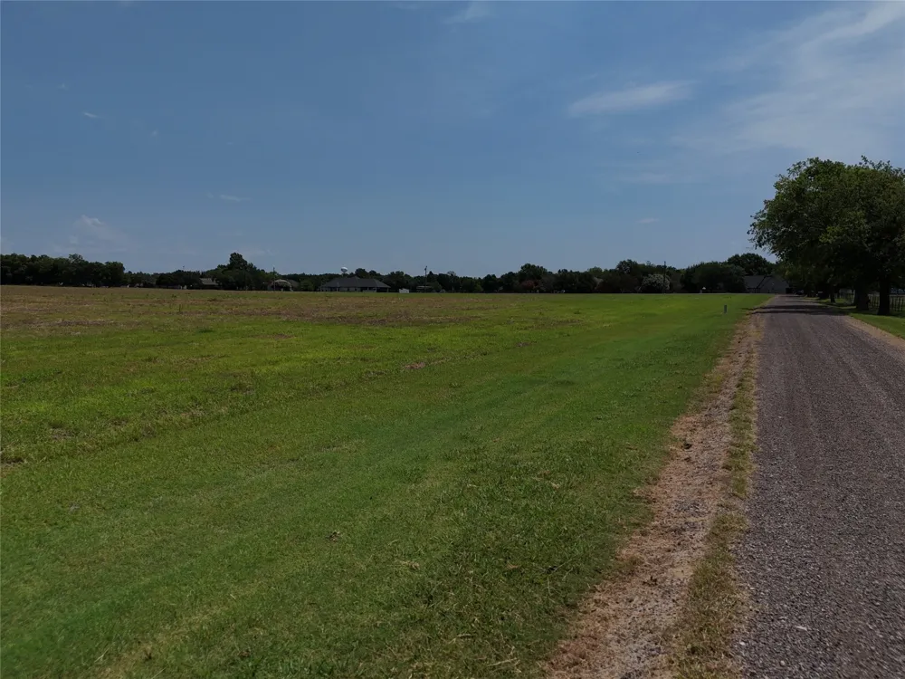 28500 W Kaufman Cooper, TX 75432