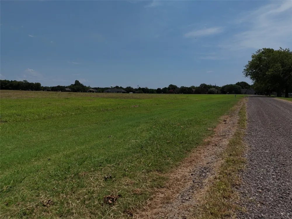 28500 W Kaufman Cooper, TX 75432