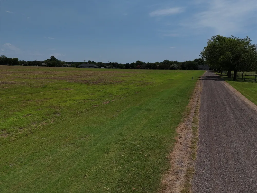 28500 W Kaufman Cooper, TX 75432