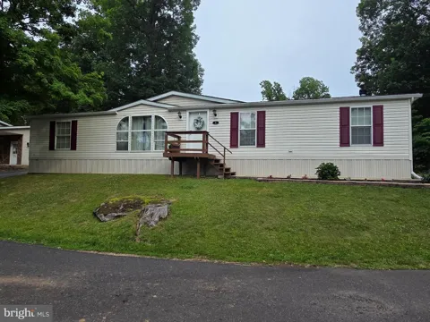 1 SHADYWOOD DRIVE