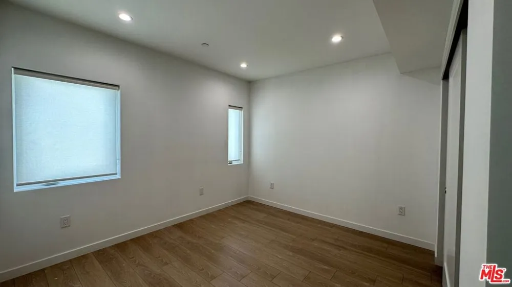 5226 Satsuma Avenue North Hollywood, CA 91601