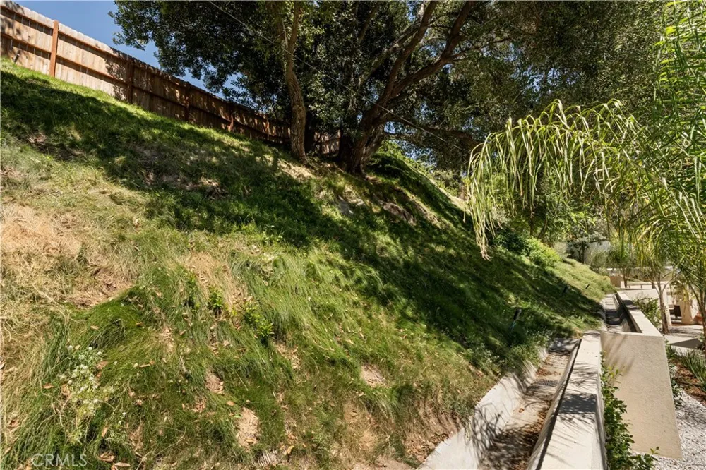 23105 Middlebank Drive Newhall, CA 91321