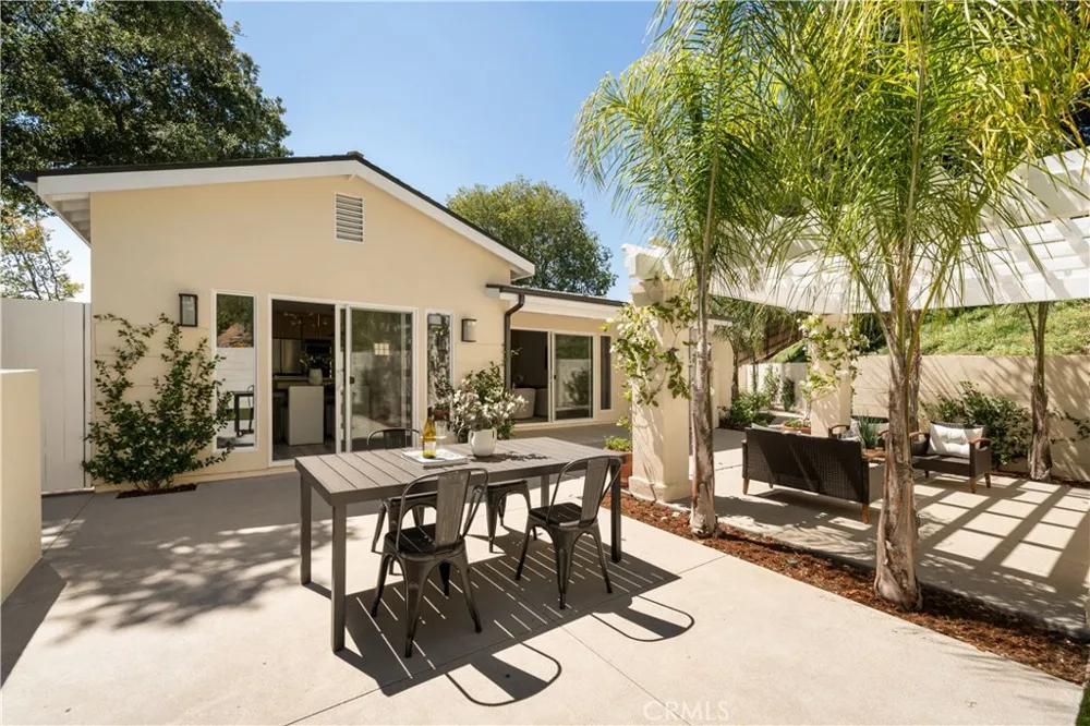 23105 Middlebank Drive Newhall, CA 91321
