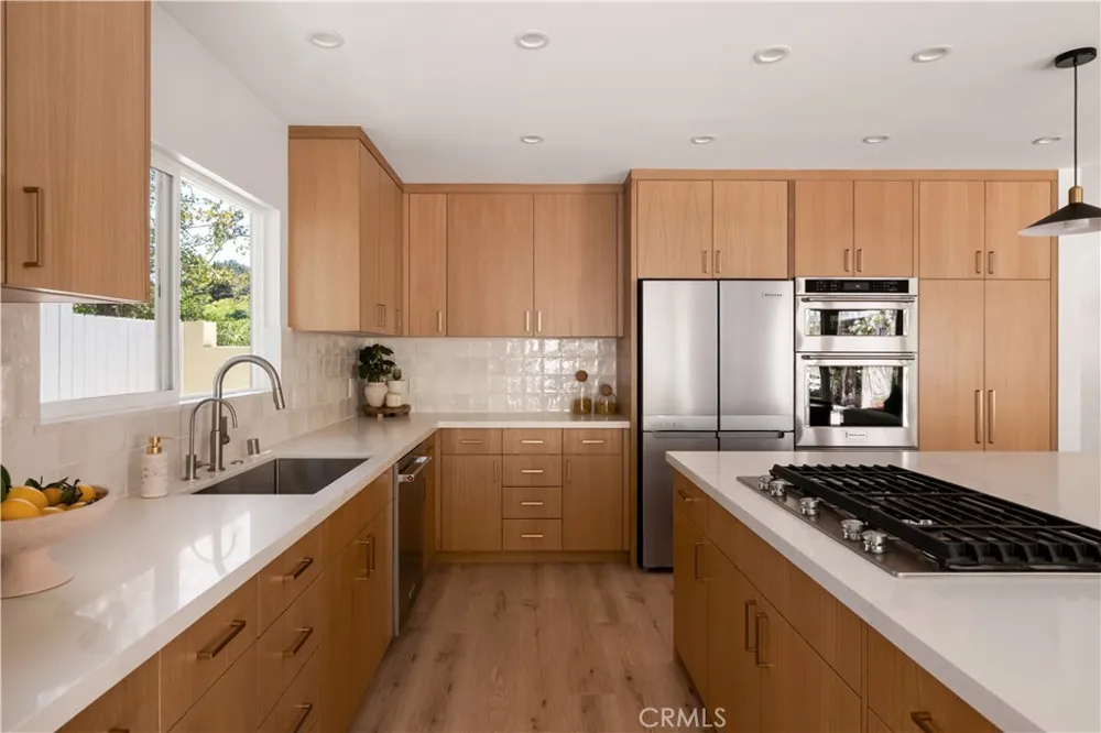 23105 Middlebank Drive Newhall, CA 91321