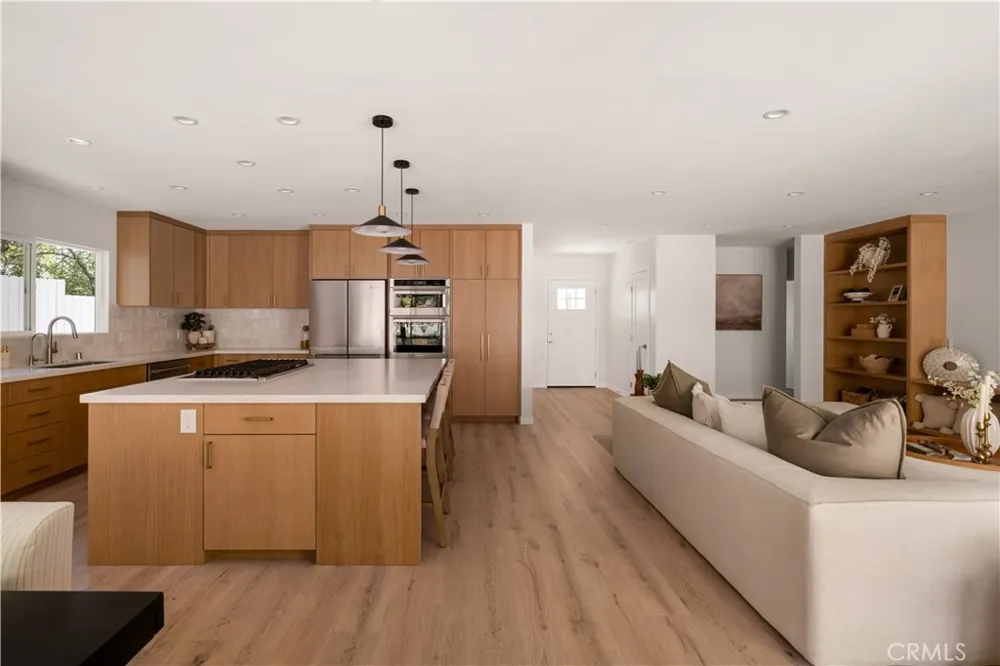 23105 Middlebank Drive Newhall, CA 91321