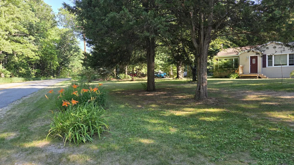 6141 Bell Road Whitehall, MI 49461