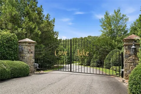 141 Cove Lake Drive