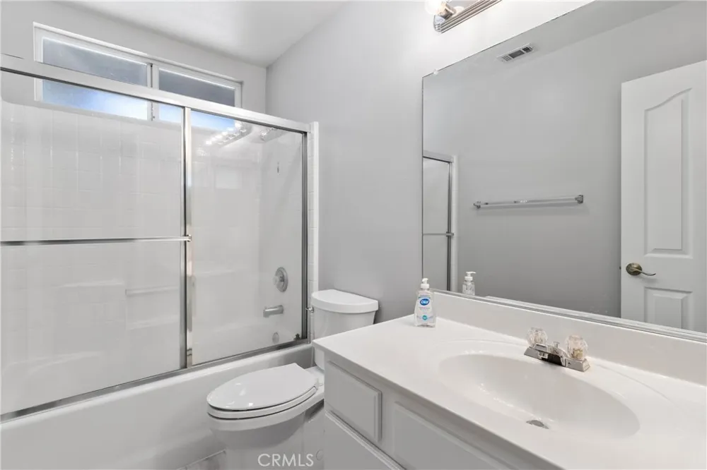 40133 Casillo Palmdale, CA 93550
