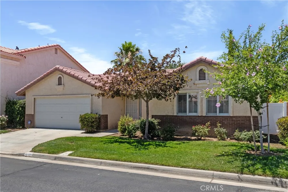 40133 Casillo Palmdale, CA 93550