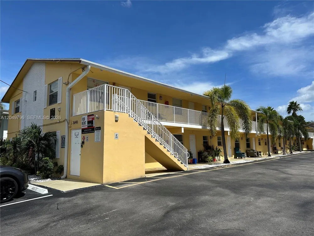 2640 NE 8th Ave #17 Wilton Manors, FL 33334