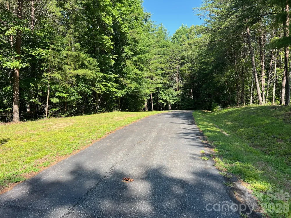 49 Trillium Trail #285 Nebo, NC 28761