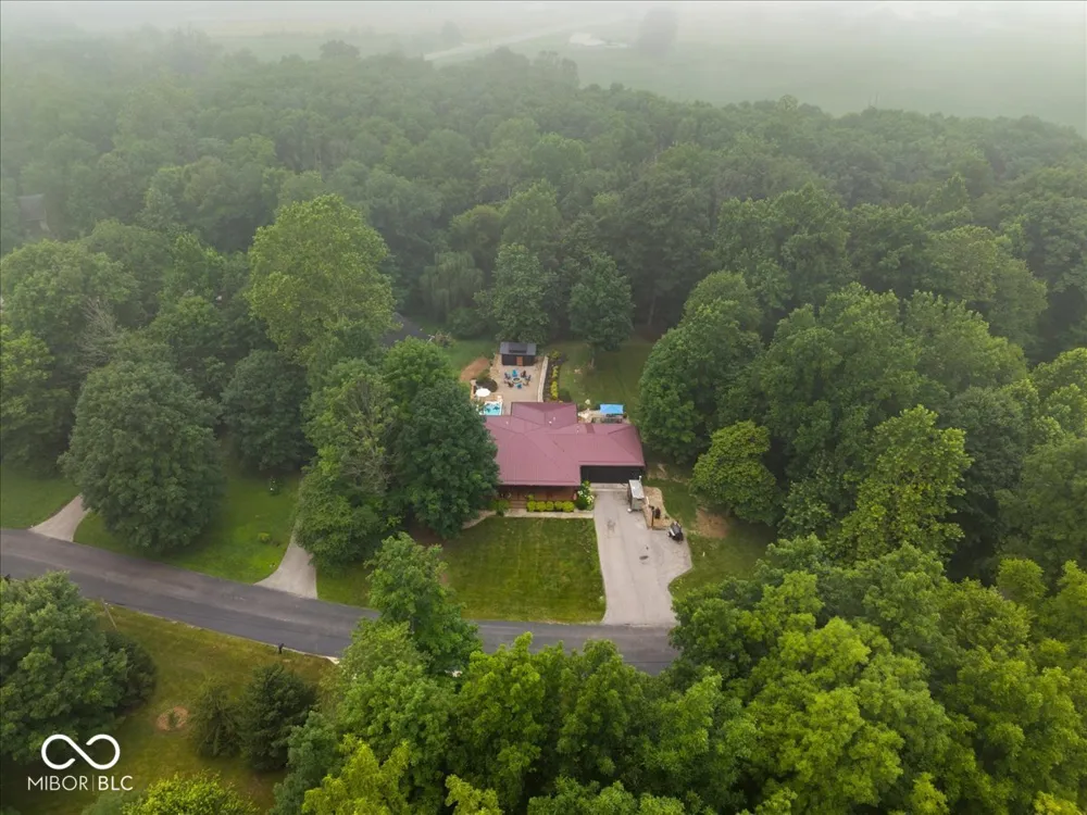 1897 Summer Drive Crawfordsville, IN 47933