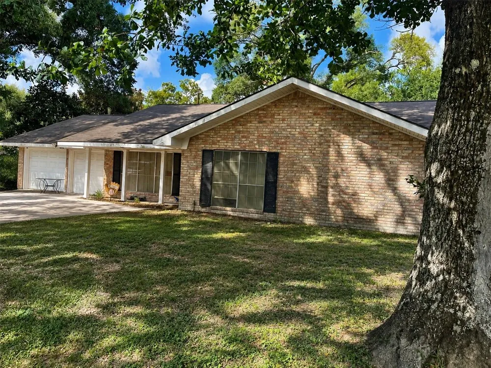 1429 Circle Drive Sealy, TX 77474