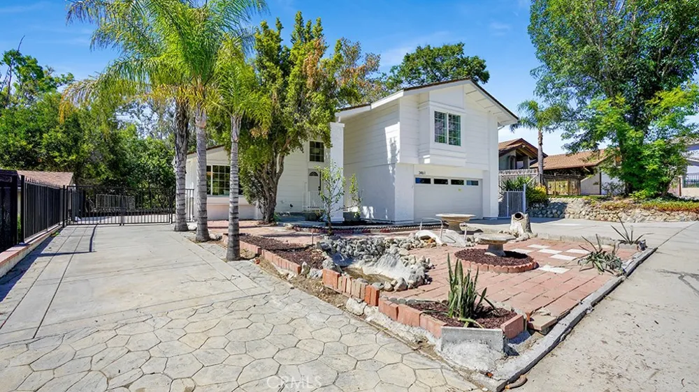 3461 Valle Vista Chino Hills, CA 91709
