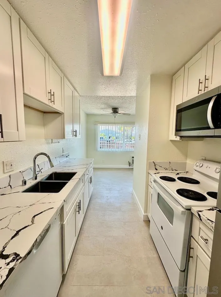 1254 Sumner #A El Cajon, CA 92021