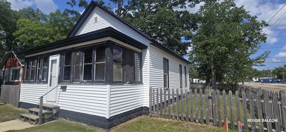 2744 8th Street Muskegon Heights, MI 49444