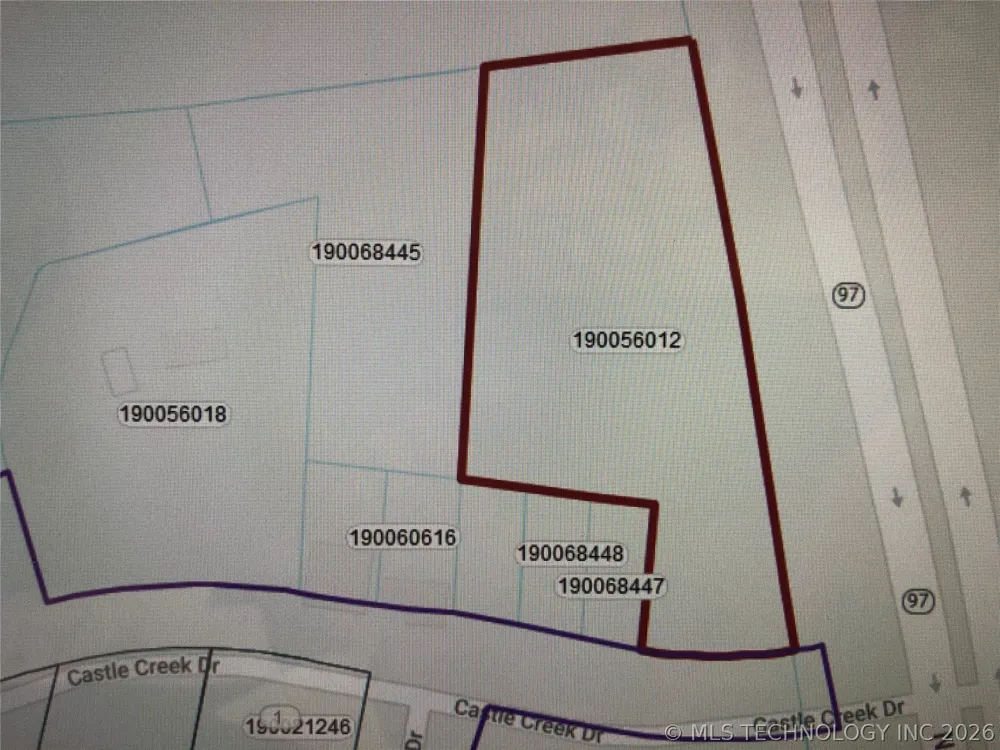 Castle Creek Drive Sapulpa, OK 74066