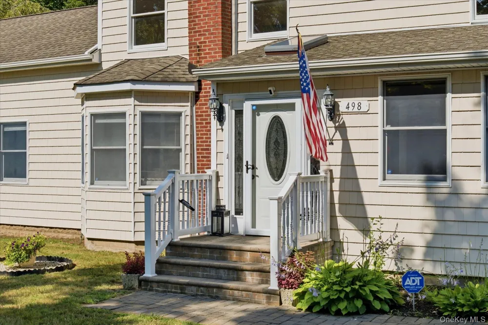 498 Miller Place Road Miller Place, NY 11764