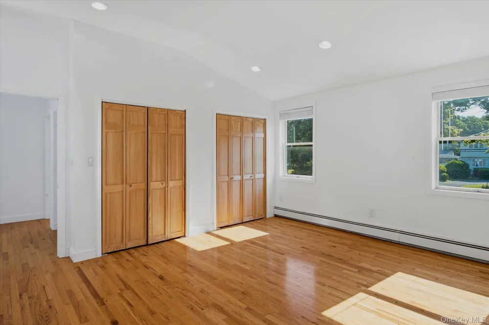 498 Miller Place Road Miller Place, NY 11764