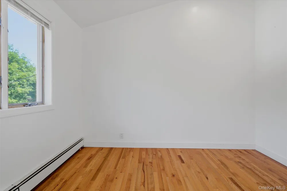 498 Miller Place Road Miller Place, NY 11764