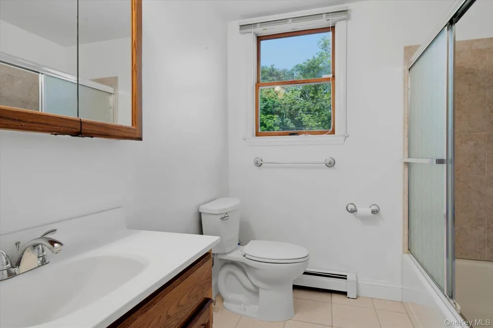 498 Miller Place Road Miller Place, NY 11764