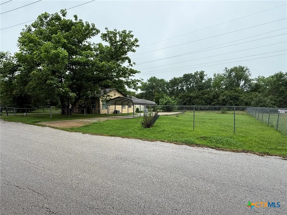 1302 E Avenue F Temple, TX 76501