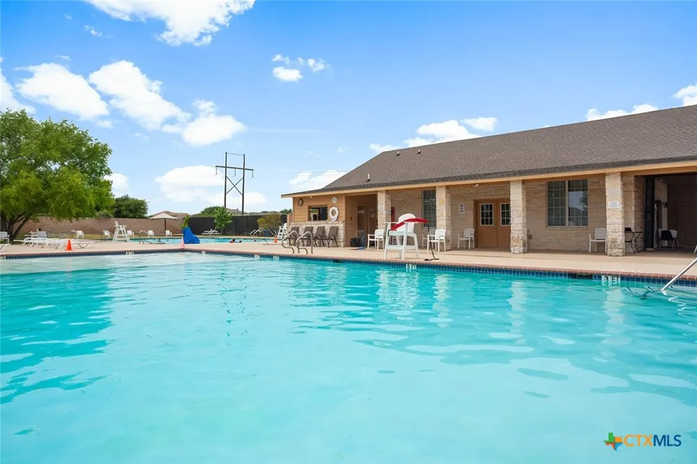 257 Firefox Way Jarrell, TX 76537