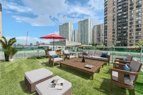 20 NEWPORT PARKWAY