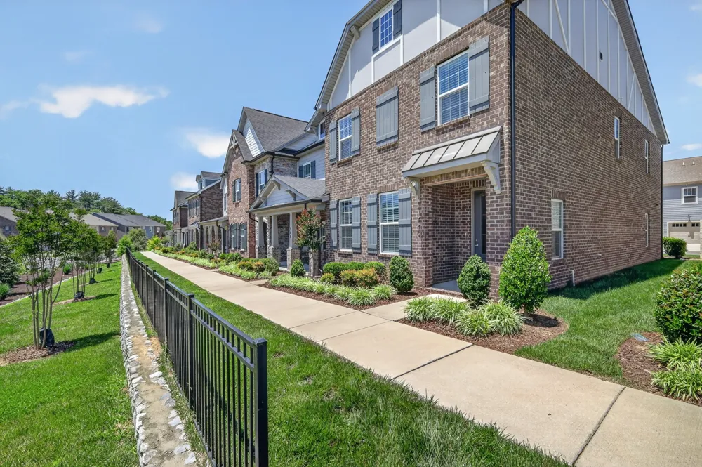 430 Longstone Rd Gallatin, TN 37066
