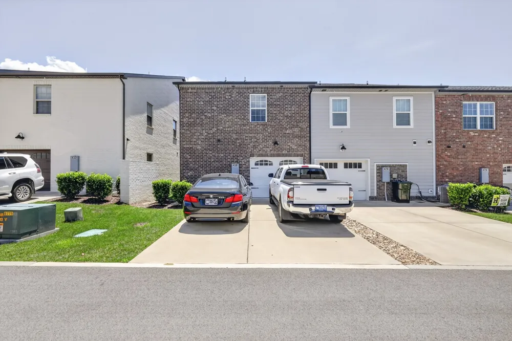 430 Longstone Rd Gallatin, TN 37066