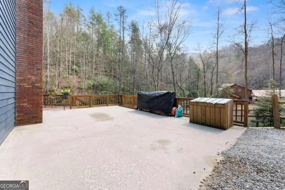 7880 Hiawassee Wilderness TRL Hiawassee, GA 30546