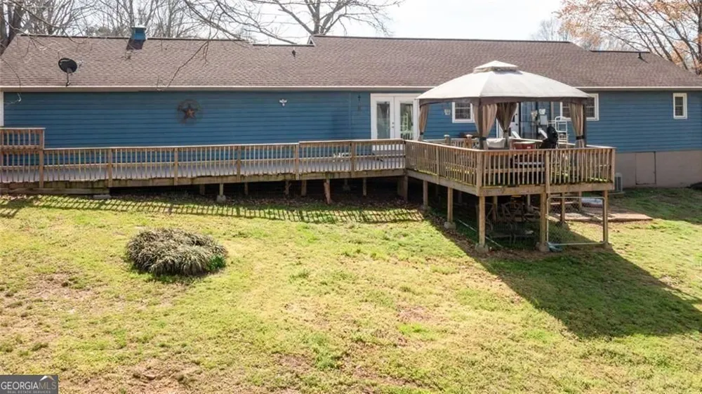 1268 Riverbend RD Demorest, GA 30535