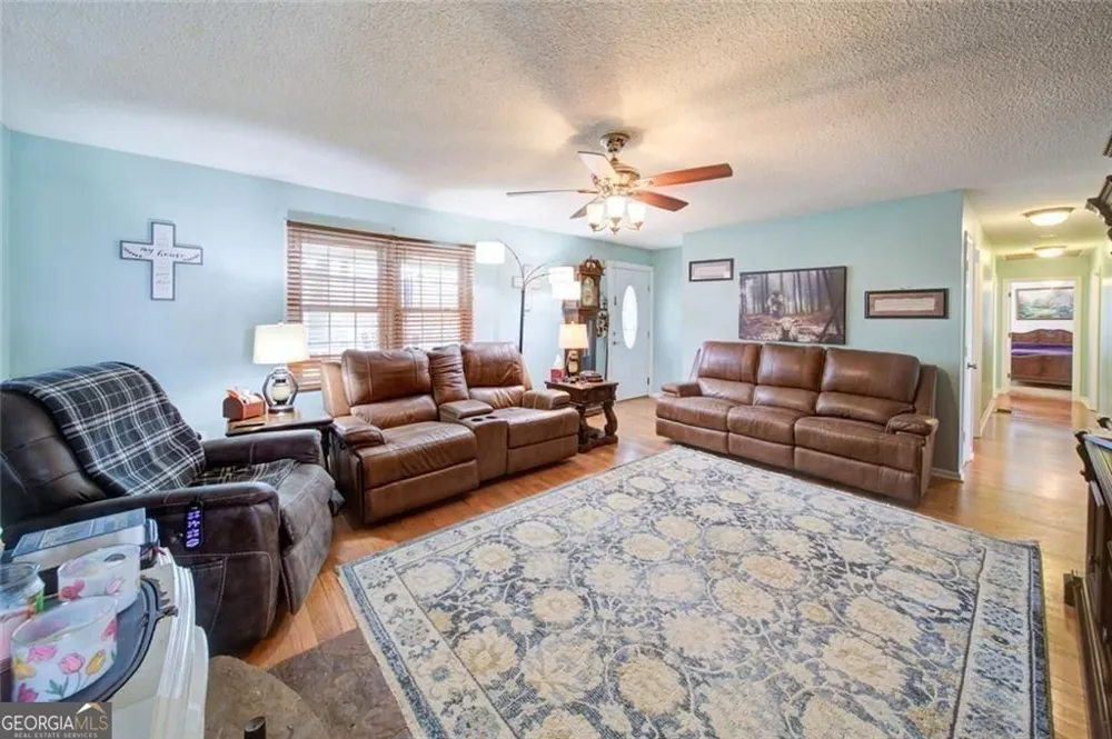 1268 Riverbend RD Demorest, GA 30535