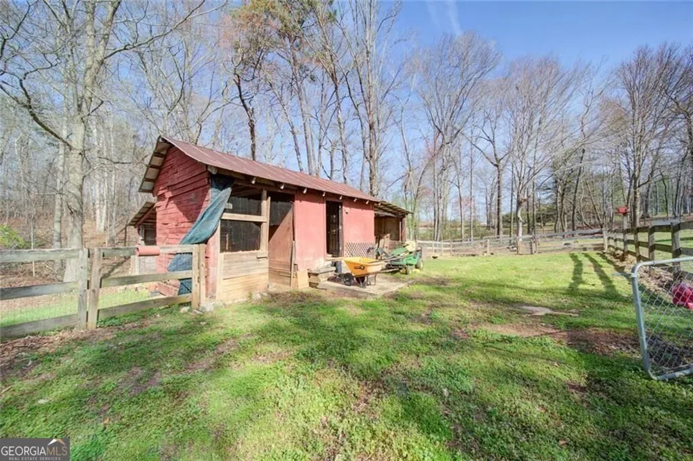 1268 Riverbend RD Demorest, GA 30535