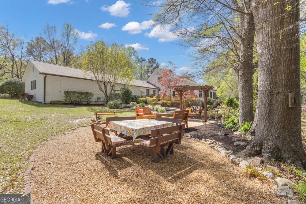 238 Kirkley RD Tyrone, GA 30290
